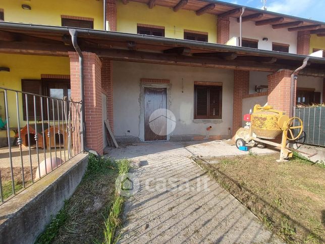 Villetta a schiera in residenziale in Strada Tetti San Martino 51