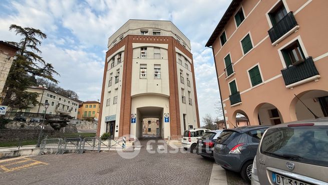 Appartamento in residenziale in Piazza Rumor