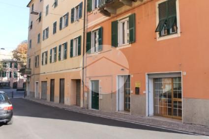 Appartamento in residenziale in Via Bozzellari