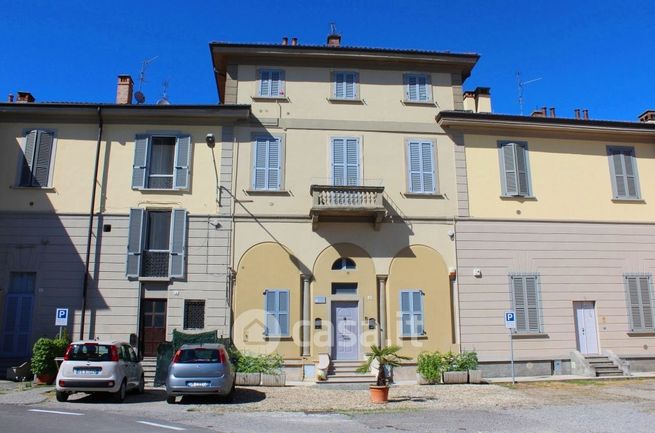 Appartamento in residenziale in Piazza Durini Conte 23
