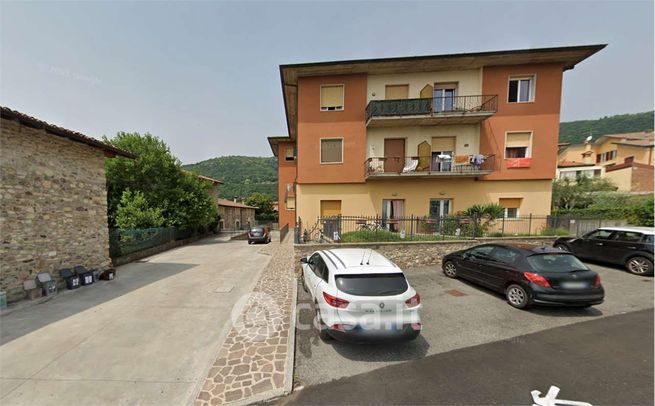 Garage/posto auto in residenziale in Via Martiri della LibertÃ  6