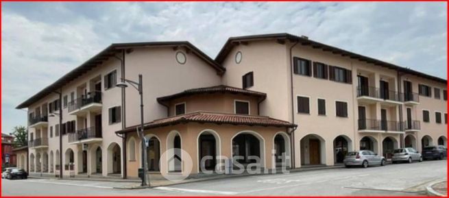 Appartamento in residenziale in Via delle Scuole 2 b