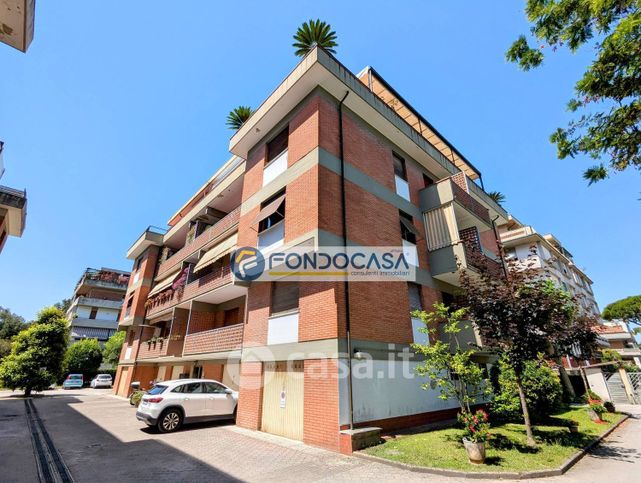 Appartamento in residenziale in Via Montecatini 9