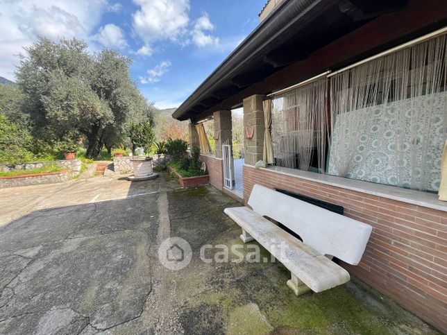 Appartamento in residenziale in Via Piana