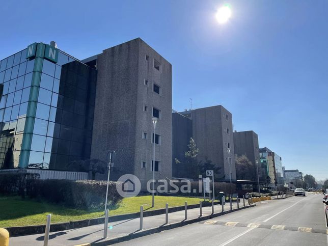 Ufficio in commerciale in Strada 8