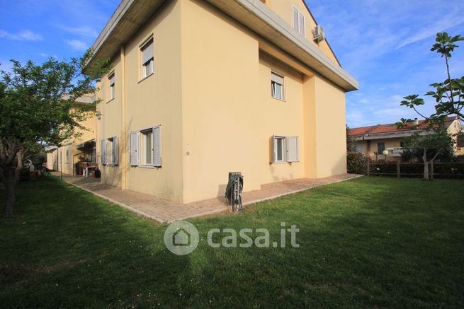 Appartamento in residenziale in Via Piomba 19