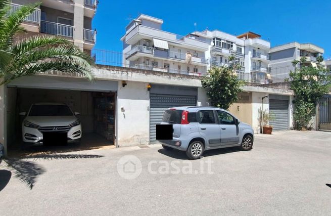 Garage/posto auto in residenziale in Via Francesco Bonaduce