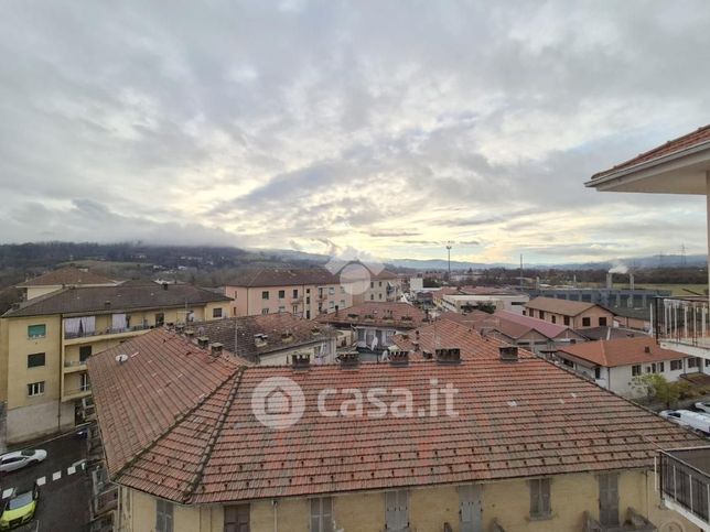 Appartamento in residenziale in Via Carlo Caratti 3