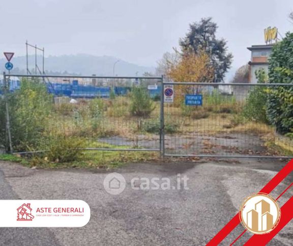 Terreno agricolo in commerciale in Via Risorgimento 67