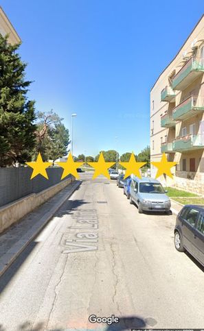 Appartamento in residenziale in Via Latina