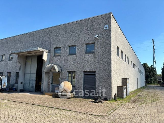 Capannone in commerciale in Via Parco Alto Milanese 1
