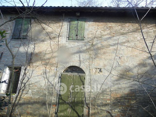Casa indipendente in residenziale in Via Cella