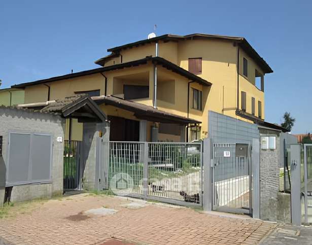 Appartamento in residenziale in Via Piero Calamandrei 14