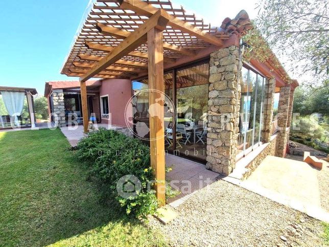Villa in residenziale in