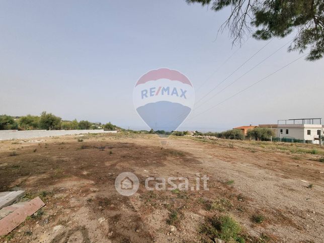 Terreno edificabile in residenziale in Contrada Serra Scirocco