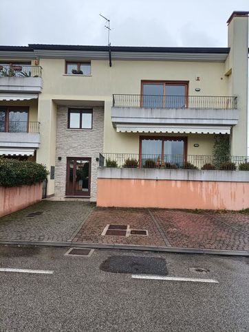 Appartamento in residenziale in Via Sile