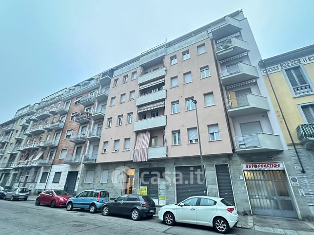 Appartamento in residenziale in Via Pier Fortunato Calvi 26