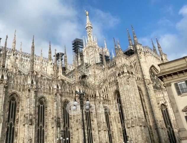 Attivitã /licenza (con o senza mura) in commerciale in Via Torino