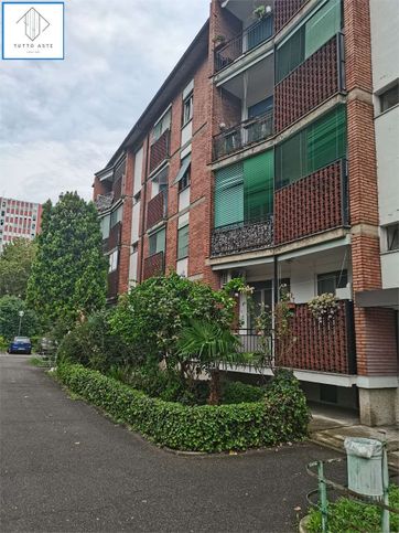 Appartamento in residenziale in Via Savona 80
