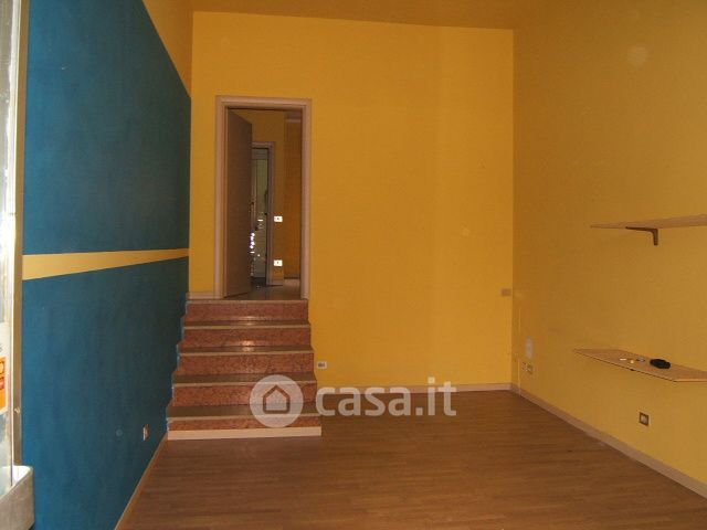 Ufficio in commerciale in Carnovali 37