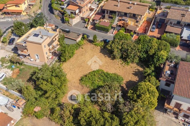 Terreno agricolo in commerciale in Via Lago D'Iseo