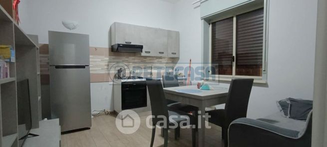 Appartamento in residenziale in Viale CARLO III