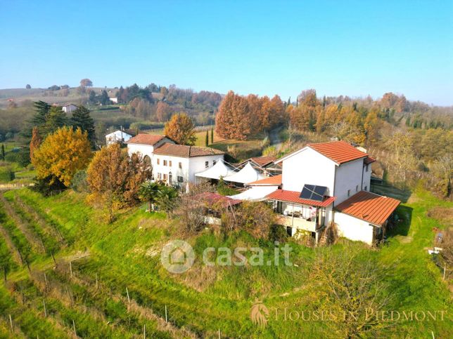 Rustico/casale in residenziale in 