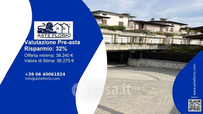 Box/posto auto in residenziale in Via Barcuzzi