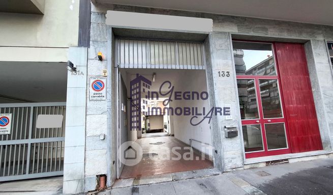 Garage/posto auto in residenziale in Via Barletta 133