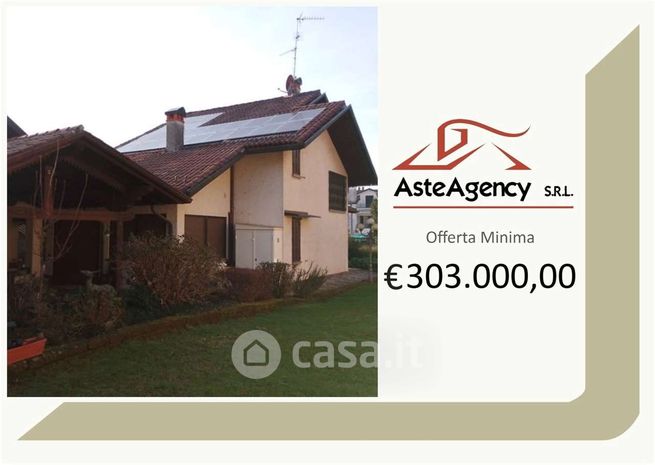Villa in residenziale in Via Cascina Tamburina 4