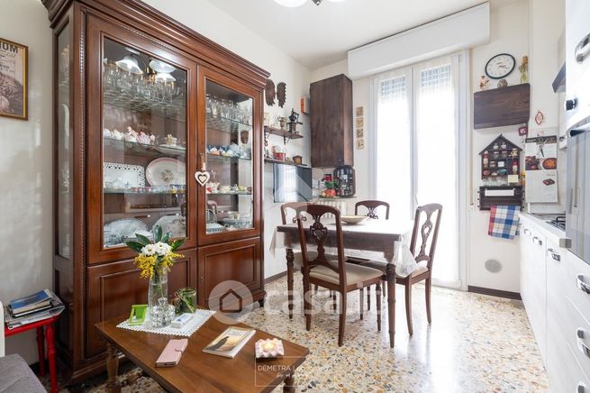 Appartamento in residenziale in Via Mario Pellegrini 18