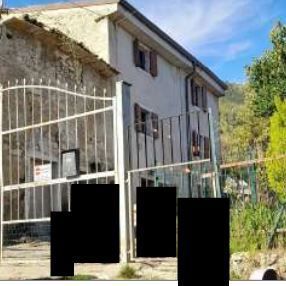 Casa indipendente in residenziale in Località Moie
