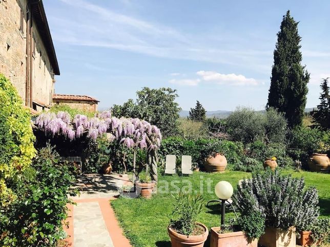 Appartamento in residenziale in Via Collina
