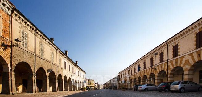 Casa indipendente in residenziale in Via Verdi