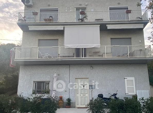 Appartamento in residenziale in Via Dei Colli 31