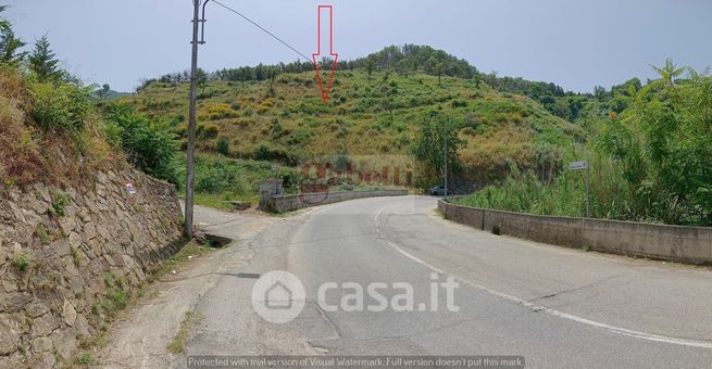 Terreno agricolo in commerciale in 