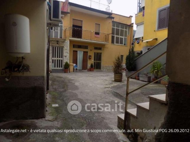 Casa indipendente in residenziale in Via Giuseppe Verdi 10