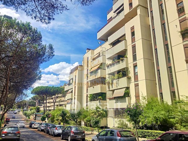 Appartamento in residenziale in Viale Cesare Pavese 60