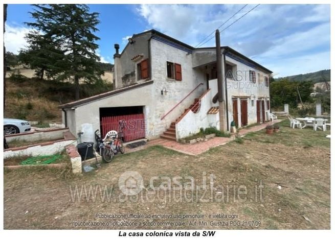 Rustico/casale in residenziale in Frazione Gallignano