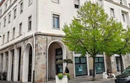 Ufficio in commerciale in Corso del Popolo