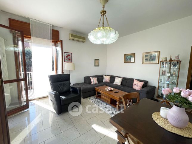 Appartamento in residenziale in Via Bergamina 14