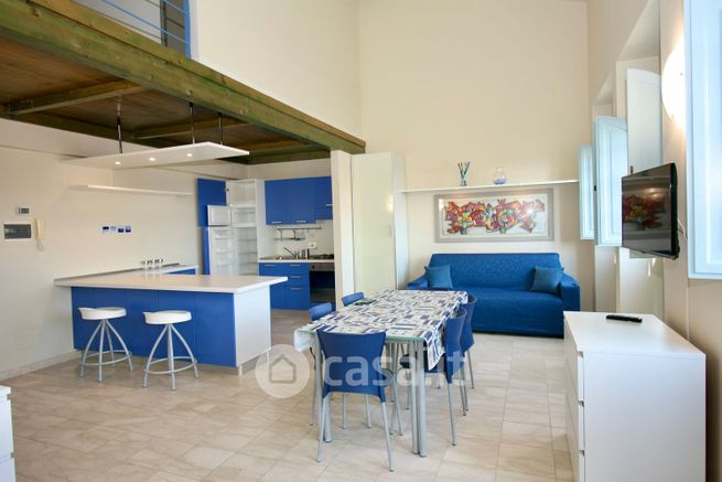 Appartamento in residenziale in Viale del tirreno 74