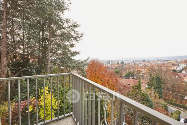 Appartamento in residenziale in Via Giovanni Crestani 21