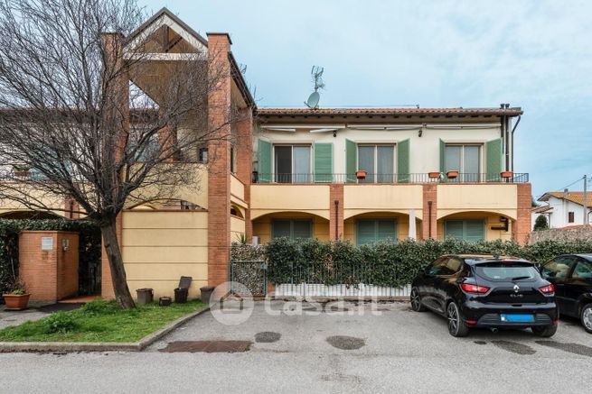 Appartamento in residenziale in Piazzale Giovanni Bovio 14