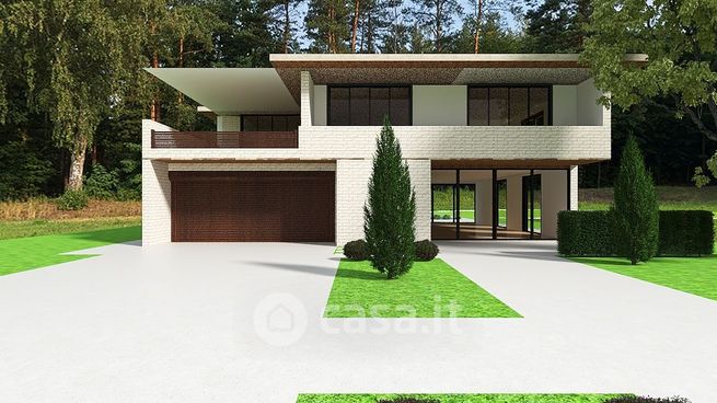 Terreno edificabile in residenziale in Via I. Nievo