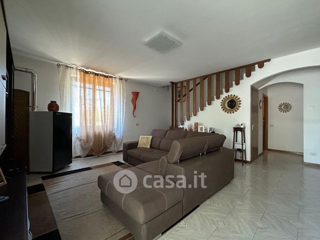 Villetta a schiera in residenziale in Via Guglielmo Marconi 24