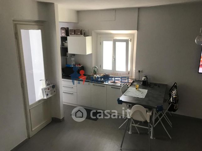 Villetta a schiera in residenziale in Via Cesare Battisti