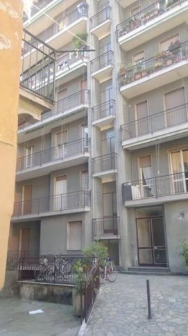 Appartamento in residenziale in Via Luigi Dottesio 5