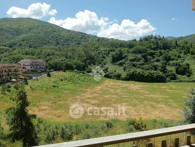 Appartamento in residenziale in Via degli Abeti 44