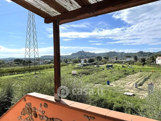 Appartamento in residenziale in Via Erti